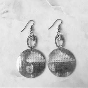 Ann Taylor Silver Metal Disc Earrings
